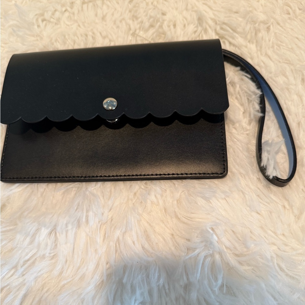 Kate Spade Bradbury Street Mollie Wristlet NWOT - Picture 2 of 8
